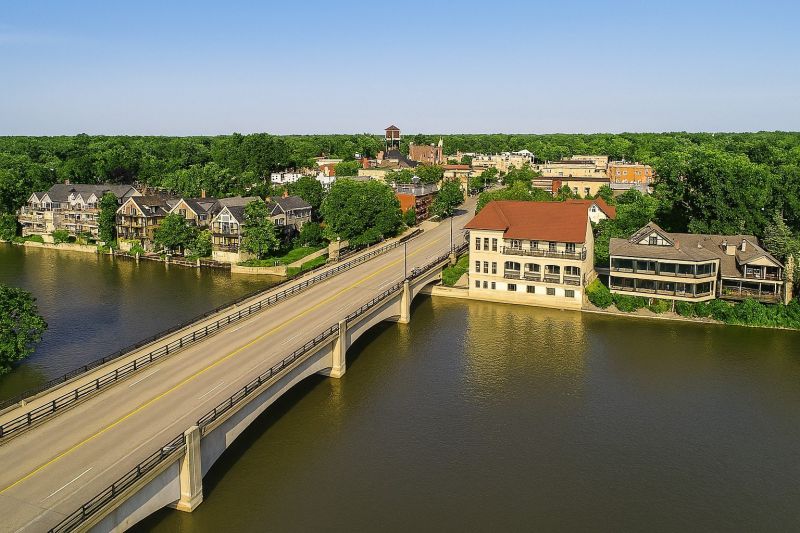 Local Siding Installation in Geneva, IL