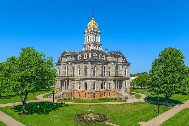 Local Vinyl Siding Installation in Newark, OH